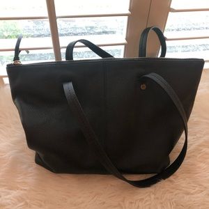 Devon Zip top Black leather bag